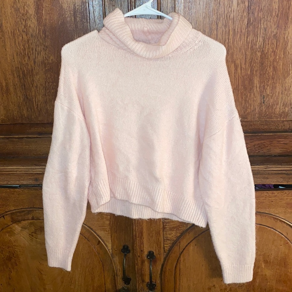 Pink turtleneck